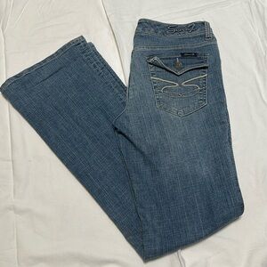 Seven7 low rise Bootcut Medium Wash Jeans Size 30